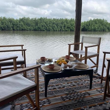 Dolce Ouidah Lodge ภายนอก รูปภาพ