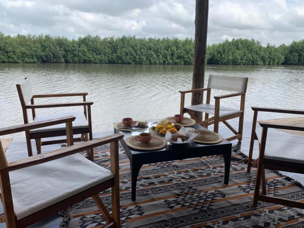 Dolce Ouidah Lodge ภายนอก รูปภาพ